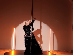 PUSSY TODDLER GLOOMINESS masturbating